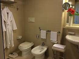 Starhotels Cristallo Palace