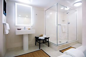 Hilton Orlando Buena Vista Palace - Disney Springs® Area