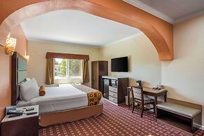 Rodeway Inn & Suites Pasadena