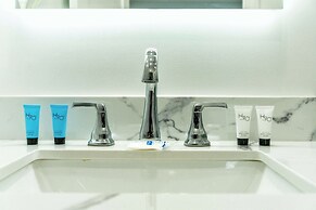 Rodeway Inn & Suites Pasadena