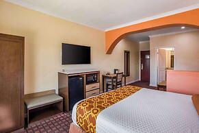 Rodeway Inn & Suites Pasadena