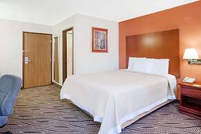 Days Inn by Wyndham Dyersburg
