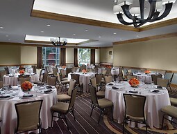 Omni Los Angeles Hotel at California Plaza