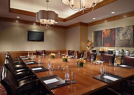 Omni Los Angeles Hotel at California Plaza