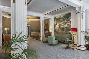 Palace Hotel
