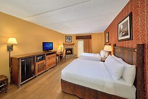Old Creek Lodge