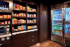 Courtyard by Marriott Indianapolis Castleton