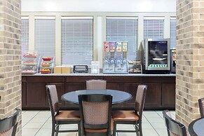 Hawthorn Extended Stay by Wyndham Richardson