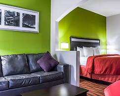 Quality Suites Fort Myers - I-75