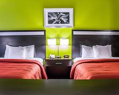 Quality Suites Fort Myers - I-75