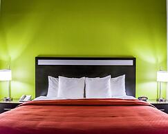 Quality Suites Fort Myers - I-75