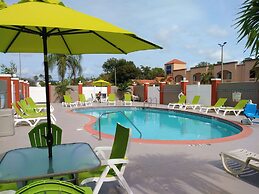 Quality Suites Fort Myers - I-75