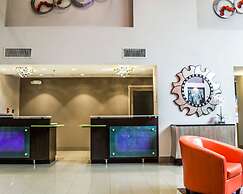 Quality Suites Fort Myers - I-75