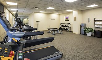 Crowne Plaza Suites Pittsburgh South by IHG