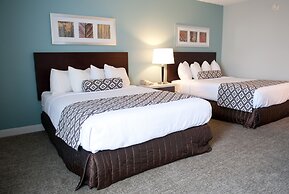 Crowne Plaza Suites Pittsburgh South by IHG