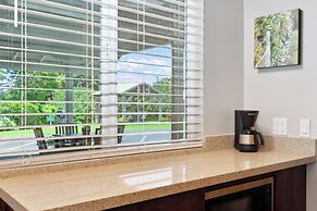 Castle Waimea Country Lodge