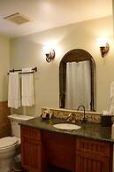 Castillo Inn at the Beach