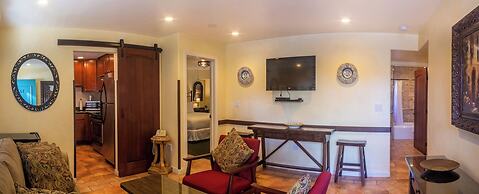 Castillo Inn at the Beach
