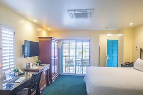 Castillo Inn at the Beach