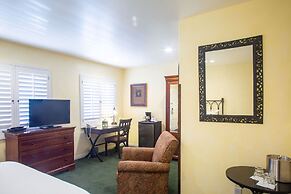 Castillo Inn at the Beach