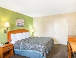 Days Inn by Wyndham Brownsville