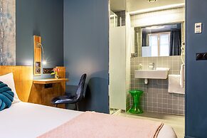 Hotel Glasgow Monceau Paris by Patrick Hayat