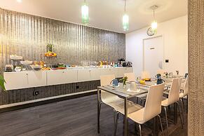 Hotel Glasgow Monceau Paris by Patrick Hayat