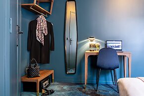 Hotel Glasgow Monceau Paris by Patrick Hayat