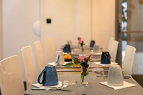 Hotel Glasgow Monceau Paris by Patrick Hayat