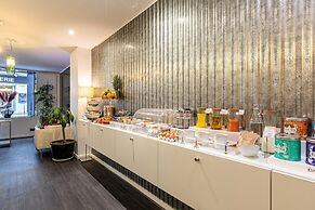 Hotel Glasgow Monceau Paris by Patrick Hayat