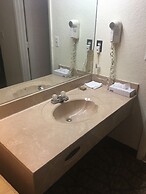 A Victory Hotel - Southfield