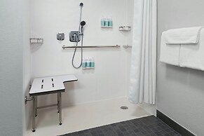 Courtyard by Marriott New Carrollton