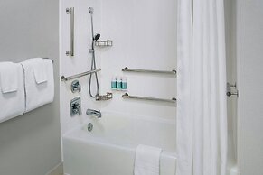 Courtyard by Marriott New Carrollton