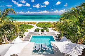 Grace Bay Club