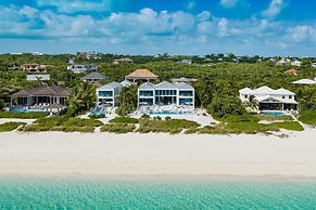 Grace Bay Club