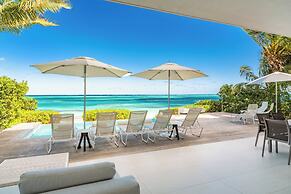 Grace Bay Club