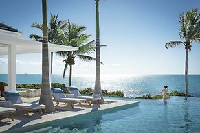 Grace Bay Club