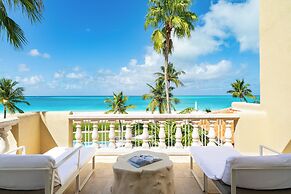 Grace Bay Club
