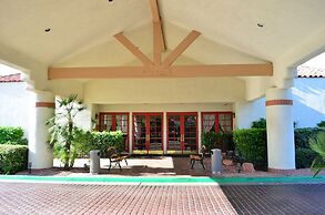 Desert Breezes Resort