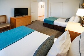 Desert Breezes Resort