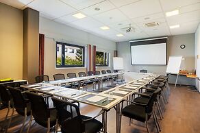 Holiday Inn Helsinki - Vantaa Airport by IHG