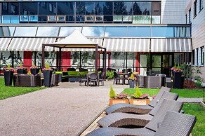 Holiday Inn Helsinki - Vantaa Airport by IHG