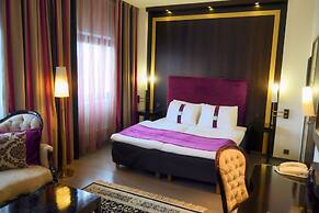Holiday Inn Helsinki - Vantaa Airport by IHG