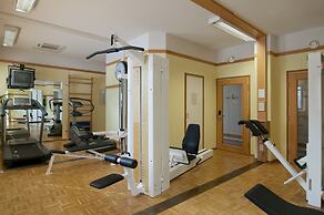 Holiday Inn Helsinki - Vantaa Airport by IHG