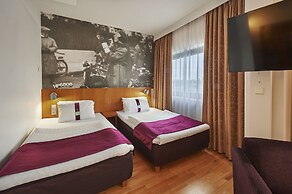 Holiday Inn Helsinki - Vantaa Airport by IHG