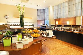 Holiday Inn Helsinki - Vantaa Airport by IHG