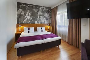 Holiday Inn Helsinki - Vantaa Airport by IHG