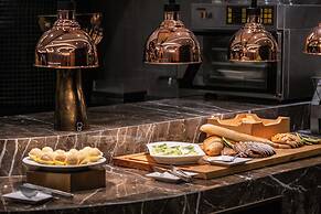 Crowne Plaza Hotel Shanghai by IHG