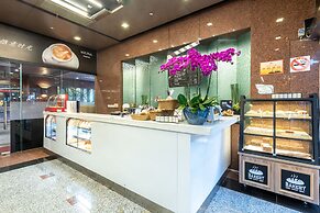 Crowne Plaza Hotel Shanghai by IHG