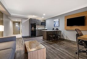 The Encinitan Hotel & Suites